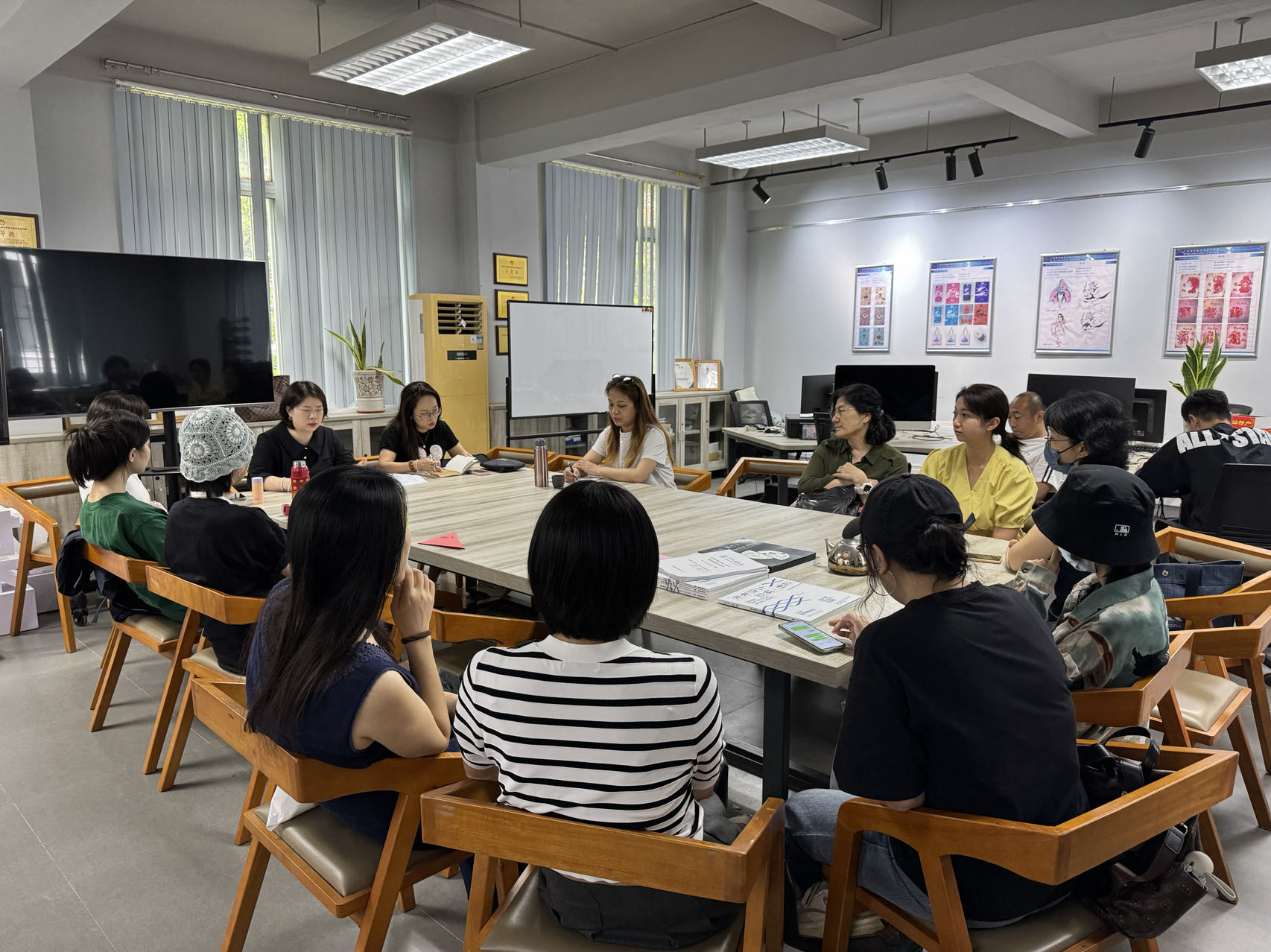 会议现场(一).jpg