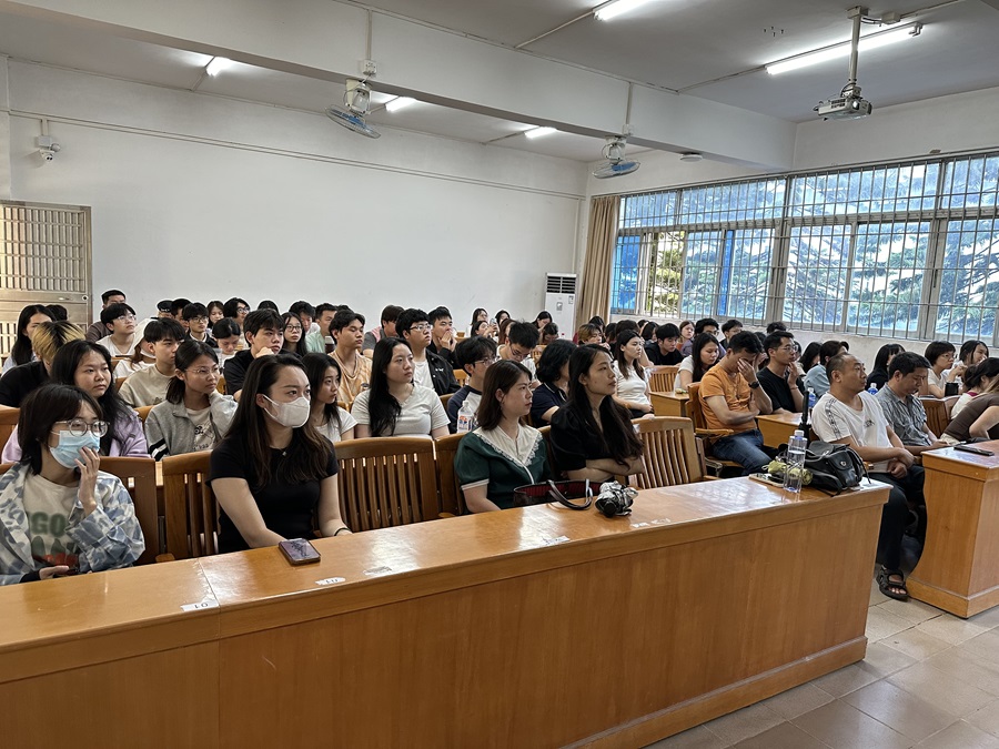 会议现场(二).jpg